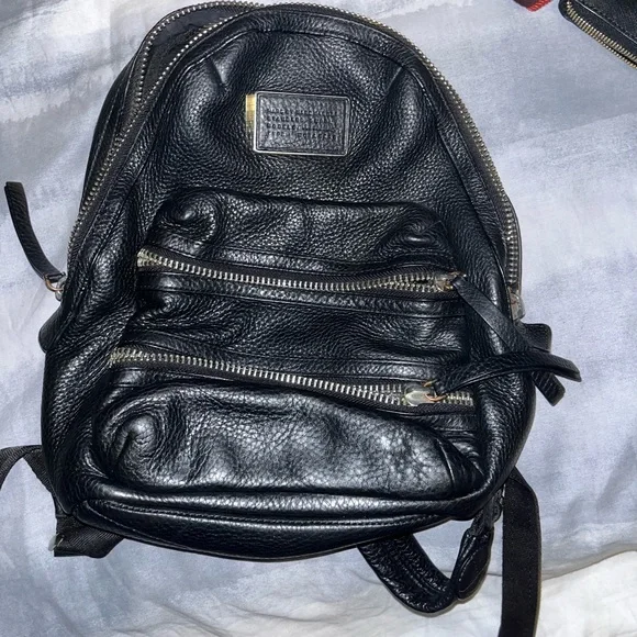 Marc Jacobs | Bags | Genuine Leather Marc Jacobs Backpack  display picture 1